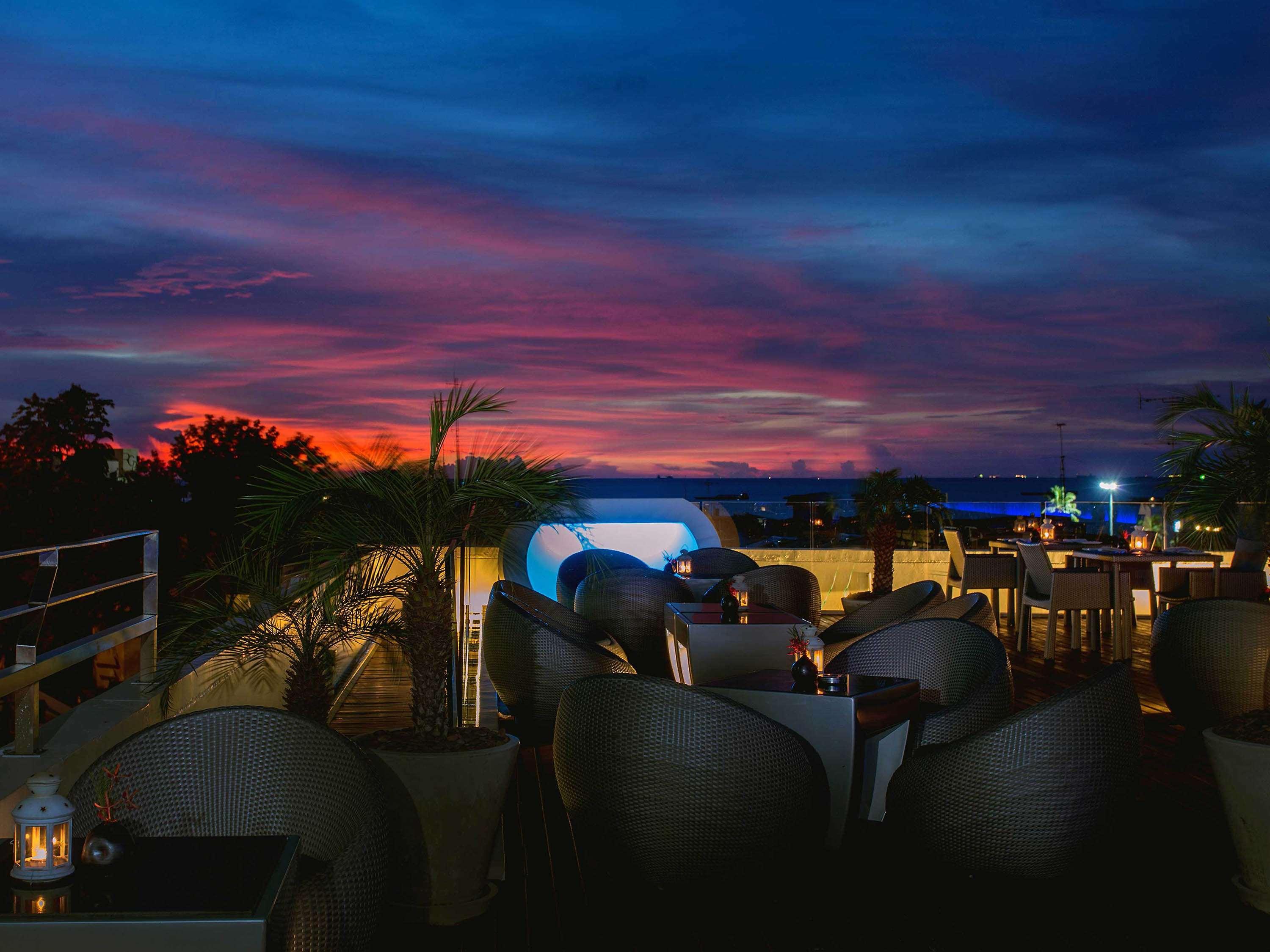Hotel Baraquda Heeton Pattaya By Compass Hospitality Zewnętrze zdjęcie