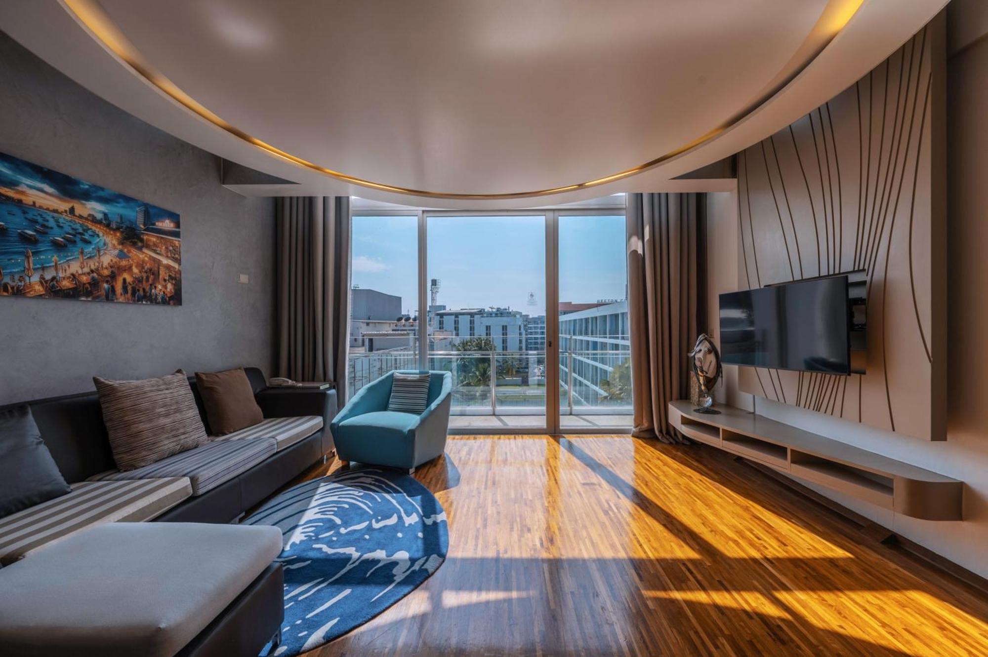 Hotel Baraquda Heeton Pattaya By Compass Hospitality Zewnętrze zdjęcie