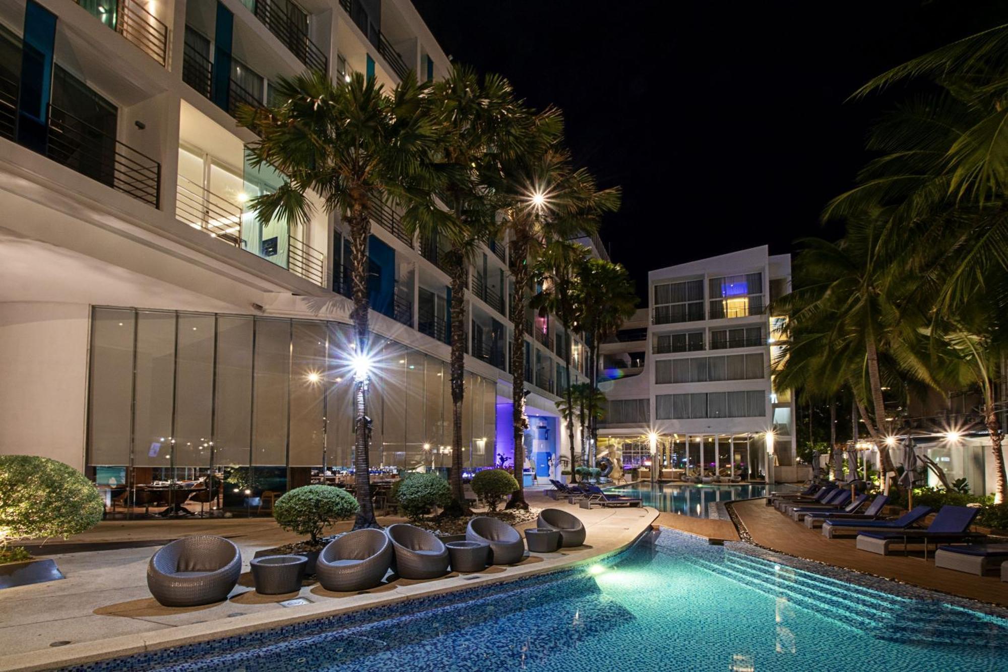 Hotel Baraquda Heeton Pattaya By Compass Hospitality Zewnętrze zdjęcie